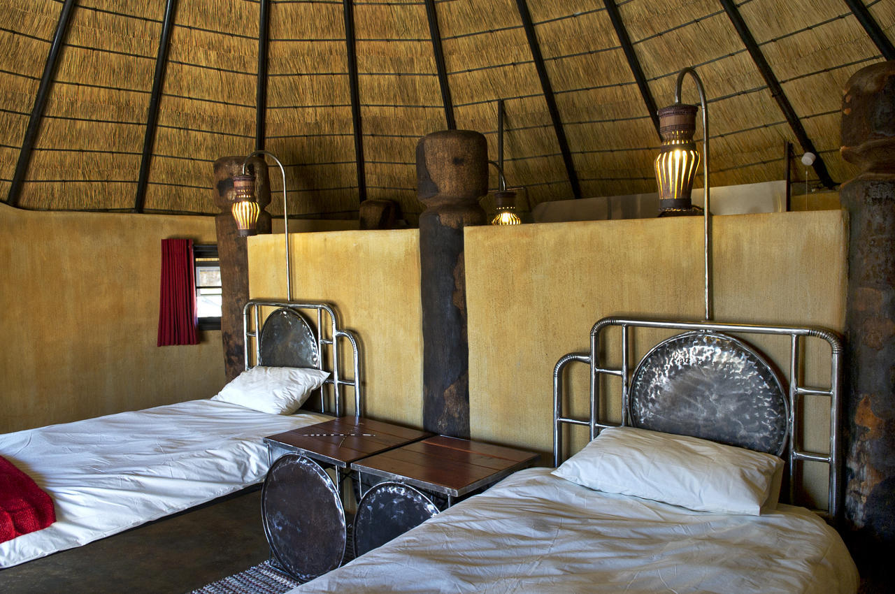 Ongula Village Homestead Lodge Omupumba Zewnętrze zdjęcie